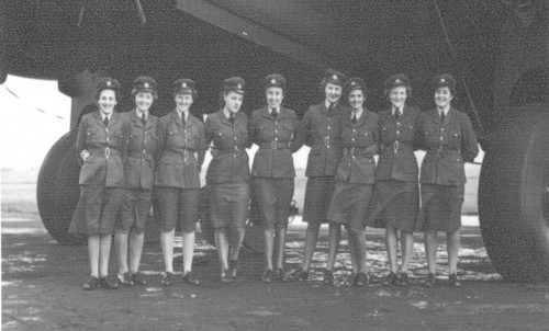 578 squadron Waaf's